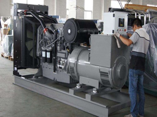 垫江柴油发电机组和储能设备配合使用的案例