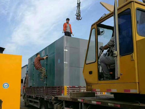 垫江更换水冷式机油散热器密封件的操作流程是怎样的？